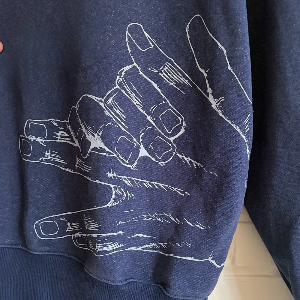 ❌SOLD❌ KENSHIN KOLLECTION Graphic Hoodie Hand+Wolf Anime/Manga Design, SZ M EUC - Picture 2 of 9